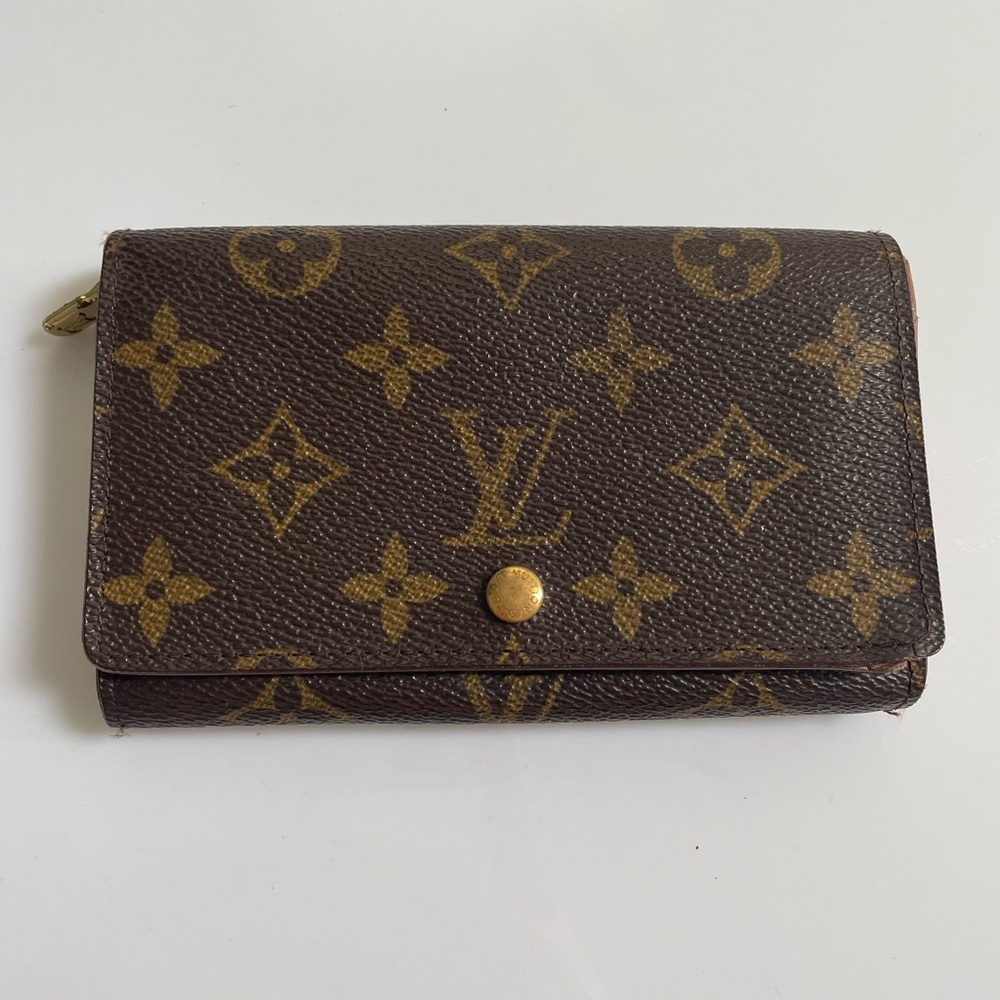 ❤️ SOLD Authentic Louis Vuitton Wallet